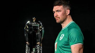 Johnny Sexton - Graham Rowntree - Peter Omahony - Peter O'Mahony expects to face France, coy on contract situation - rte.ie - France - Ireland