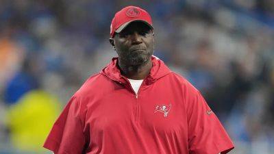 Jared Goff - Todd Bowles - Bucs' Todd Bowles ridiculed on social media for not using final timeout in loss to Lions - foxnews.com - San Francisco - county Baker - county Ford - county Bay