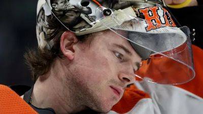 Flyers goalie Carter Hart on indefinite leave for personal reasons