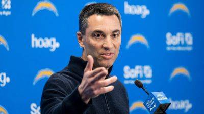 Justin Herbert - Josh Macdaniels - Mark Davis - Raiders expected to hire former Chargers GM Tom Telesco in same role: reports - foxnews.com - Los Angeles - state California - county Orange