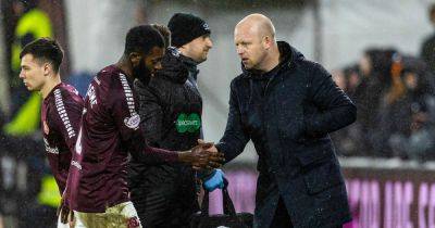 Steven Naismith - Steven Naismith salutes Hearts comeback heroes for dragging themselves out of 'toxic' Tynecastle mire - dailyrecord.co.uk - Jordan