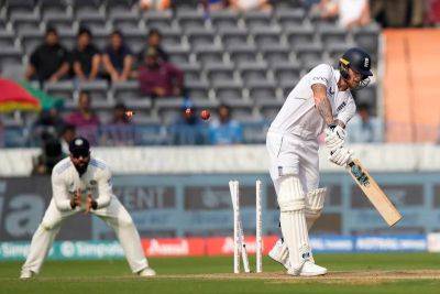 Jury still out on 'Bazball' as India put England under pressure in first Test