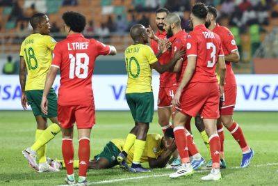 Afcon - Themba Zwane - Bafana Bafana - Zwane opens up on Tunisia scuffle, applauds Bafana teammates for unyielding 'fighting' spirit - news24.com - Namibia - South Africa - Tunisia - Morocco - Mali - county Eagle - Ivory Coast