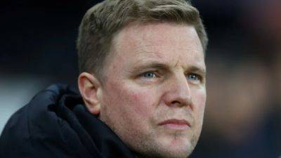 Howe dismisses transfer speculation over Newcastle players
