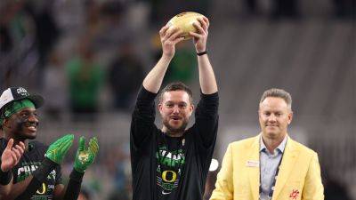 Dan Lanning never considered leaving Oregon for Alabama: ‘Made a commitment to the players’