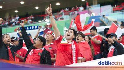 Asia Di-Piala - Perjuangan Suporter Timnas Berburu Tiket Australia Vs Indonesia - sport.detik.com - Qatar - Australia - Indonesia - Oman