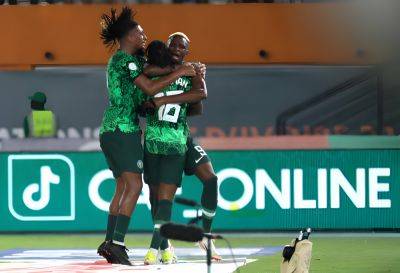 Victor Osimhen - Ademola Lookman double fires Super Eagles past Cameroon, into AFCON 2023 quarter-finals - guardian.ng - Cameroon - Ivory Coast - Nigeria