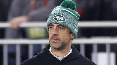 Aaron Rodgers 'was just trying to talk s---' when he made Jimmy Kimmel-Epstein link, Pat McAfee says