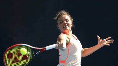 WTA roundup: Top seed falls in Thailand