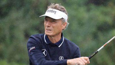 Langer hopes for late end to emotional Masters farewell