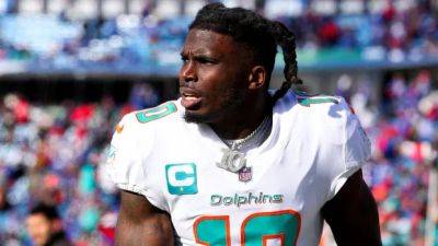 Fire at home of Dolphins' Tyreek Hill started by child playing with cigarette lighter