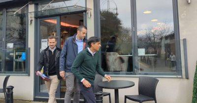 Rishi Sunak booed as he leaves Greater Manchester café