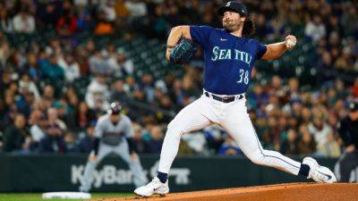 Cy Young - Tommy John - Julio Rodríguez - Mariners trade Robbie Ray to Giants for Mitch Haniger, Anthony DeSclafani - ESPN - espn.com - San Francisco - Los Angeles