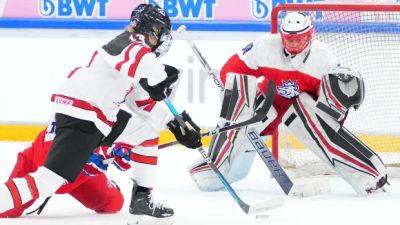 Canada continues dominance at women's U18 hockey worlds with thumping of Czech Republic