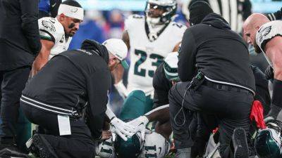 A.J. Brown hurt as Eagles' struggles worsen vs. Giants - ESPN