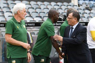 Percy Tau - Themba Zwane - 'If they win, they get R7-million, if they lose, they get nothing': SAFA finalises Bafana Bafana Afcon bonus structure - news24.com - South Africa