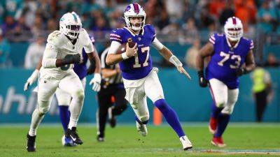 Mike Macdaniel - Megan Briggs - Bills charge back in second half to win AFC East, No. 2 seed over Dolphins - foxnews.com - county Miami - county Garden