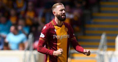 Kevin van Veen Motherwell transfer 'difficulty' revealed amid bold Rangers claims as striker's keen desire named