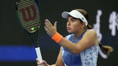 Stephens ousted in Hobart, Ostapenko beats Cirstea in Adelaide