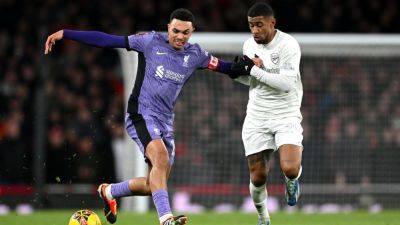 Liverpool's Alexander-Arnold to miss 'weeks' with knee injury - ESPN