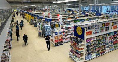 Shop price inflation falls to lowest level in more than three years - manchestereveningnews.co.uk - Britain