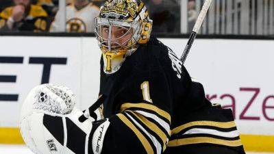 Linus Ullmark - Jeremy Swayman - '64 million reasons': Bruins, agent take swipes at each other over goalie Jeremy Swayman's negotiations - cbc.ca - Usa