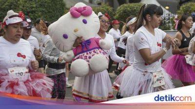 Cewek-cewek Pasti Suka, Fun Run di Meksiko Bertema Hello Kitty - sport.detik.com