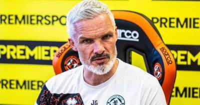 Jim Goodwin tells 6 Dundee Utd stars with contracts expiring what they must do to earn new deals