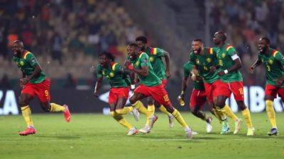 Samuel Eto - Williams - Cameroon, Algeria seal Cup of Nations finals places - channelnewsasia.com - Namibia - Zimbabwe - Algeria - Cameroon - Burkina Faso - Morocco - Togo - Liberia - Equatorial Guinea - Kenya