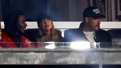 Patrick Mahomes - Travis Kelce - Taylor Swift - Taylor Swift, Travis Kelce attend Yankees playoff game in New York - foxnews.com - Usa - New York - county Adams - county Taylor - county Swift - county Bronx