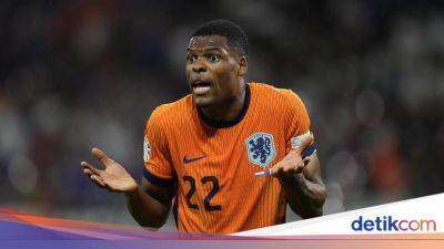 Dumfries Akui Performanya Lebih Baik di Timnas Belanda daripada Inter