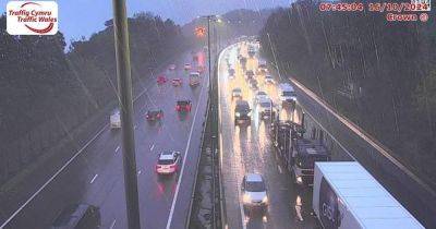 Two M4 crashes caused delays of 30 minutes as rush hour queues stretch miles