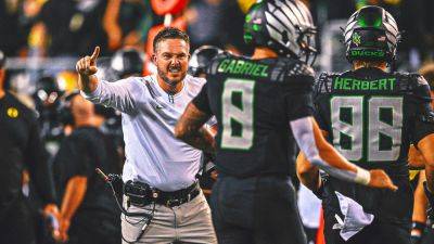 NCAA closes loophole that allowed Oregon to purposely induce late penalty in win