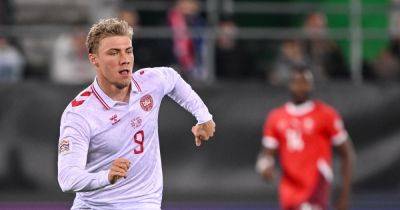 Denmark boss sends Rasmus Hojlund warning to Manchester United after injury fears