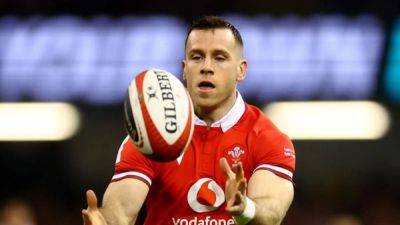 Wales scrumhalf Davies retires from international rugby