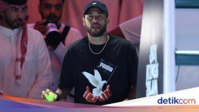 Boo! Neymar Dicemooh Fans Tenis di Arab Saudi