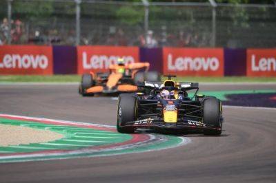 Max Verstappen - Lewis Hamilton - Aston Martin - George Russell - Fernando Alonso - Charles Leclerc - Carlos Sainz - Kevin Magnussen - Oscar Piastri - Williams - LIVE | Formula 1: Sainz puts Verstappen, Norris in shade at US Grand Prix practice - news24.com - Spain - Usa - state Texas - county Russell