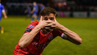 Shelbourne end winless run to edge closer to league crown