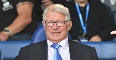 I am a Liverpool icon but how Man United have treated Sir Alex Ferguson is disgraceful