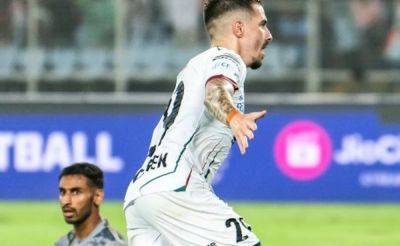 Jamie Maclaren, Dimitri Petratos Power Mohun Bagan To Derby Glory With 2-0 Win Over East Bengal