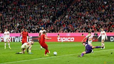 Kane bags hat-trick in leaders Bayern's 4-0 demolition of Stuttgart