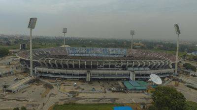 Builders inspect National Stadium, urge govt to revamp abandoned edifice