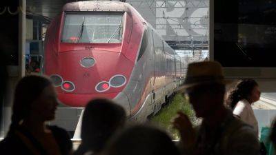 Chaos grips Italy's rail network after Rome's main stations come to a standstill