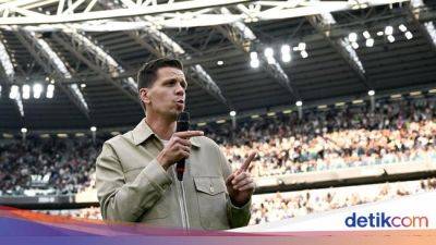 Wojciech Szczesny Resmi Gabung Barcelona