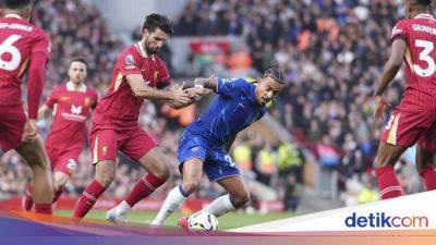 Liverpool Ungguli Chelsea di Babak I