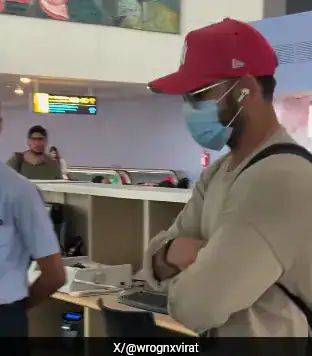 Virat Kohli - Tom Latham - Rishabh Pant - Anushka Sharma - 'Masked' Virat Kohli Spotted By Fans At Bengaluru Airport - Video Goes Viral - sports.ndtv.com - Usa - Washington - New Zealand - India