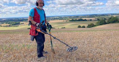 Rare Roman coin worth thousands found by man in field he's visited for 20 years - manchestereveningnews.co.uk - Britain