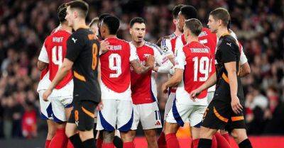 Arsenal return to winning ways during unconvincing display against Shakhtar