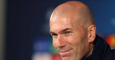 Man United manager decision amid Xavi and Zinedine Zidane links as new shortlist emerges