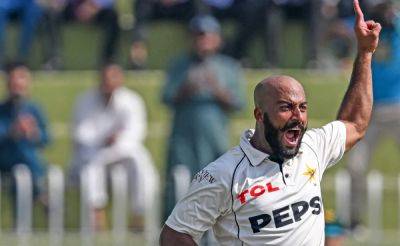 Pakistan vs England 3rd Test: Pakistan End Day 1 On 73/3, Spinner Sajid Khan Bags Six Wickets